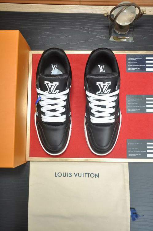 Picture of Louis Vuitton Shoes _SKULVsz35-4039-46hnh062316306